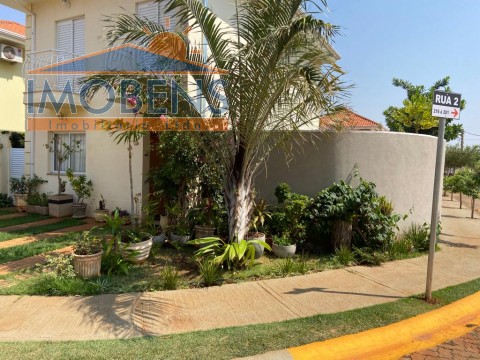 Casa em condomínio fechado em Bonfim Paulita - Ribeirão Preto SP .